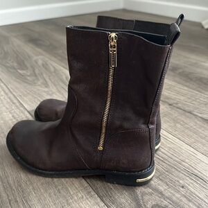 Tory Burch Boots